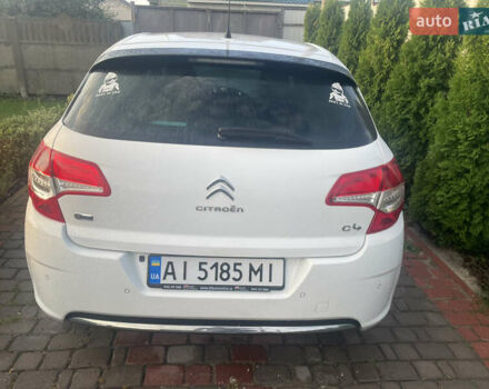Белый Ситроен С4, объемом двигателя 1.59 л и пробегом 219 тыс. км за 8200 $, фото 2 на Automoto.ua