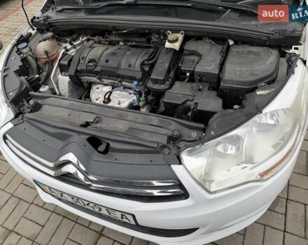 Белый Ситроен С4, объемом двигателя 1.59 л и пробегом 120 тыс. км за 7500 $, фото 14 на Automoto.ua