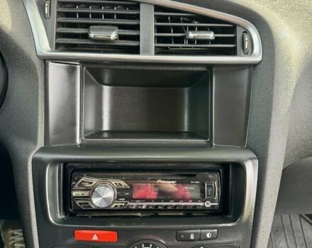 Белый Ситроен С4, объемом двигателя 1.6 л и пробегом 187 тыс. км за 4999 $, фото 15 на Automoto.ua