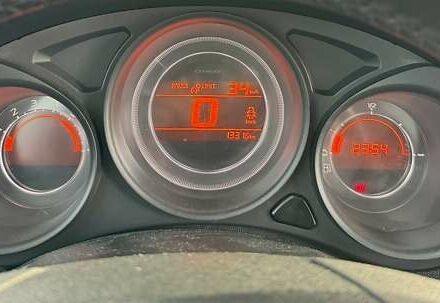 Белый Ситроен С4, объемом двигателя 1.6 л и пробегом 187 тыс. км за 4999 $, фото 14 на Automoto.ua