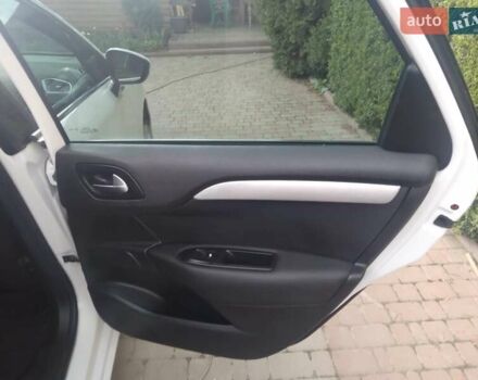 Білий Сітроен С4, об'ємом двигуна 1.6 л та пробігом 198 тис. км за 6900 $, фото 6 на Automoto.ua