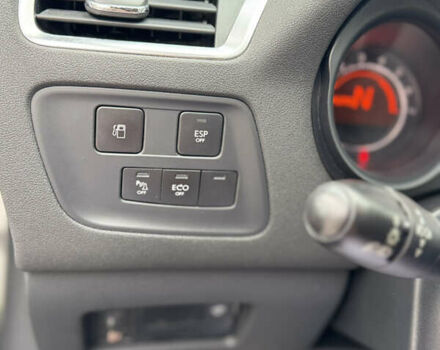 Белый Ситроен С4, объемом двигателя 1.56 л и пробегом 185 тыс. км за 8800 $, фото 14 на Automoto.ua