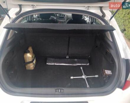 Білий Сітроен С4, об'ємом двигуна 1.6 л та пробігом 198 тис. км за 6900 $, фото 3 на Automoto.ua