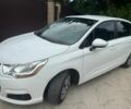 Белый Ситроен С4, объемом двигателя 1.6 л и пробегом 175 тыс. км за 8100 $, фото 1 на Automoto.ua