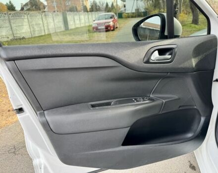 Білий Сітроен С4, об'ємом двигуна 1.6 л та пробігом 187 тис. км за 5300 $, фото 9 на Automoto.ua