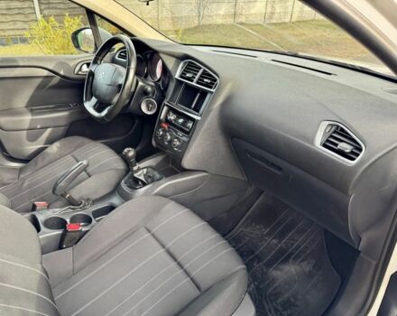 Білий Сітроен С4, об'ємом двигуна 1.6 л та пробігом 187 тис. км за 5300 $, фото 18 на Automoto.ua