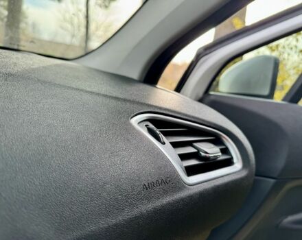 Білий Сітроен С4, об'ємом двигуна 1.6 л та пробігом 187 тис. км за 5300 $, фото 17 на Automoto.ua