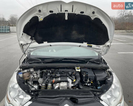 Белый Ситроен С4, объемом двигателя 1.56 л и пробегом 183 тыс. км за 6000 $, фото 20 на Automoto.ua