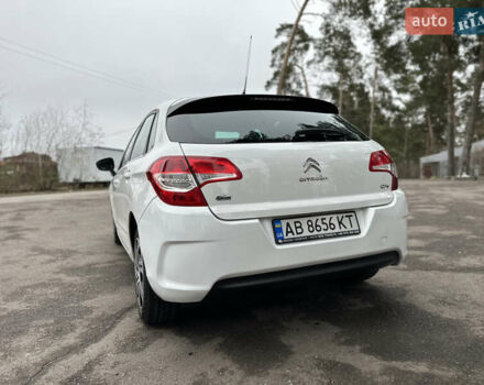 Белый Ситроен С4, объемом двигателя 1.6 л и пробегом 181 тыс. км за 5999 $, фото 4 на Automoto.ua