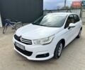 Белый Ситроен С4, объемом двигателя 1.56 л и пробегом 204 тыс. км за 5700 $, фото 1 на Automoto.ua