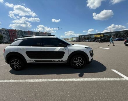 Білий Сітроен С4, об'ємом двигуна 1.6 л та пробігом 157 тис. км за 12000 $, фото 4 на Automoto.ua
