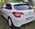 Белый Ситроен С4, объемом двигателя 1.56 л и пробегом 255 тыс. км за 6500 $, фото 5 на Automoto.ua