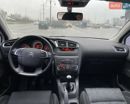 Белый Ситроен С4, объемом двигателя 1.56 л и пробегом 183 тыс. км за 6000 $, фото 18 на Automoto.ua