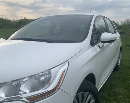 Белый Ситроен С4, объемом двигателя 1.6 л и пробегом 212 тыс. км за 7000 $, фото 1 на Automoto.ua