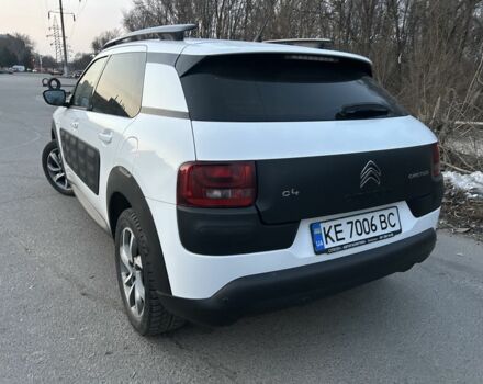 Белый Ситроен С4, объемом двигателя 1.6 л и пробегом 120 тыс. км за 10500 $, фото 2 на Automoto.ua