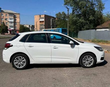 Белый Ситроен С4, объемом двигателя 1.56 л и пробегом 267 тыс. км за 8400 $, фото 5 на Automoto.ua