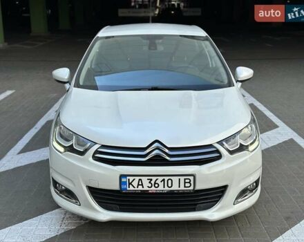 Белый Ситроен С4, объемом двигателя 1.2 л и пробегом 115 тыс. км за 9900 $, фото 2 на Automoto.ua