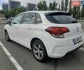 Белый Ситроен С4, объемом двигателя 1.2 л и пробегом 95 тыс. км за 8800 $, фото 6 на Automoto.ua