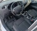 Белый Ситроен С4, объемом двигателя 1.6 л и пробегом 98 тыс. км за 10490 $, фото 3 на Automoto.ua