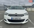 Белый Ситроен С4, объемом двигателя 1.2 л и пробегом 95 тыс. км за 8800 $, фото 2 на Automoto.ua