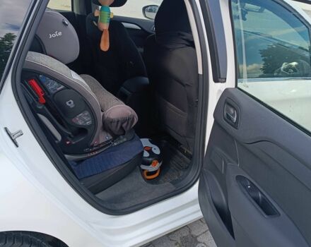 Белый Ситроен С4, объемом двигателя 1.6 л и пробегом 98 тыс. км за 10490 $, фото 5 на Automoto.ua