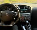 Білий Сітроен С4, об'ємом двигуна 1.6 л та пробігом 270 тис. км за 10815 $, фото 3 на Automoto.ua