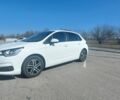 Белый Ситроен С4, объемом двигателя 1.6 л и пробегом 118 тыс. км за 11800 $, фото 1 на Automoto.ua