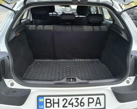 Белый Ситроен С4, объемом двигателя 1.2 л и пробегом 102 тыс. км за 10400 $, фото 5 на Automoto.ua