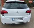 Белый Ситроен С4, объемом двигателя 1.56 л и пробегом 259 тыс. км за 8800 $, фото 2 на Automoto.ua