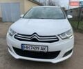 Белый Ситроен С4, объемом двигателя 1.56 л и пробегом 259 тыс. км за 8800 $, фото 5 на Automoto.ua