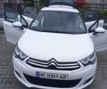 Белый Ситроен С4, объемом двигателя 1.6 л и пробегом 240 тыс. км за 10500 $, фото 4 на Automoto.ua