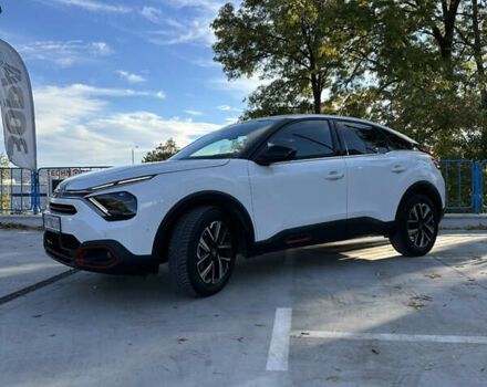 Ситроен С4 2021 в Харькове на Automoto.ua Белый Ситроен С4, объемом двигателя 1.2 л и пробегом 65 тыс. км за 21320 $, фото 2 на Automoto.ua