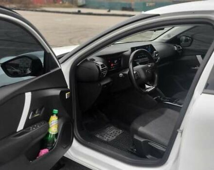 Білий Сітроен С4, об'ємом двигуна 1.2 л та пробігом 90 тис. км за 22000 $, фото 6 на Automoto.ua