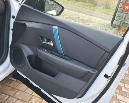 Ситроен С4 2022 в Ровно на Automoto.ua Белый Ситроен С4, объемом двигателя 0 л и пробегом 9 тыс. км за 16999 $, фото 37 на Automoto.ua