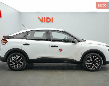 Ситроен С4 2022 в Киеве на Automoto.ua Белый Ситроен С4, объемом двигателя 1.2 л и пробегом 51 тыс. км за 22666 $, фото 5 на Automoto.ua