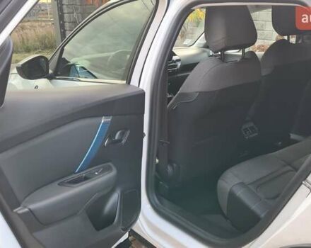 Ситроен С4 2022 в Ровно на Automoto.ua Белый Ситроен С4, объемом двигателя 0 л и пробегом 9 тыс. км за 16999 $, фото 19 на Automoto.ua