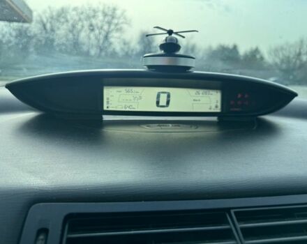 Ситроен С4 2005 в Лубнах на Automoto.ua Белый Ситроен С4, объемом двигателя 1.6 л и пробегом 261 тыс. км за 4300 $, фото 6 на Automoto.ua