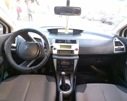 Ситроен С4 2007 в Ужгороде на Automoto.ua Белый Ситроен С4, объемом двигателя 1.6 л и пробегом 310 тыс. км за 4500 $, фото 4 на Automoto.ua