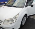 Белый Ситроен С4, объемом двигателя 1.6 л и пробегом 316 тыс. км за 3499 $, фото 1 на Automoto.ua