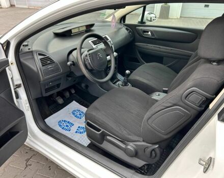 Ситроен С4 2009 в Виннице на Automoto.ua Белый Ситроен С4, объемом двигателя 1.6 л и пробегом 245 тыс. км за 4100 $, фото 10 на Automoto.ua