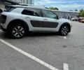 Белый Ситроен С4, объемом двигателя 1.6 л и пробегом 232 тыс. км за 8999 $, фото 8 на Automoto.ua