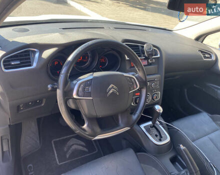 Ситроен С4 2012 в Черноморске (Ильичевске) на Automoto.ua Белый Ситроен С4, объемом двигателя 1.59 л и пробегом 113 тыс. км за 7999 $, фото 11 на Automoto.ua