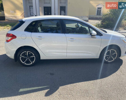 Ситроен С4 2012 в Черноморске (Ильичевске) на Automoto.ua Белый Ситроен С4, объемом двигателя 1.59 л и пробегом 113 тыс. км за 7999 $, фото 4 на Automoto.ua