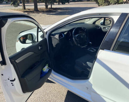 Ситроен С4 2012 в Черноморске (Ильичевске) на Automoto.ua Белый Ситроен С4, объемом двигателя 1.59 л и пробегом 113 тыс. км за 7999 $, фото 2 на Automoto.ua