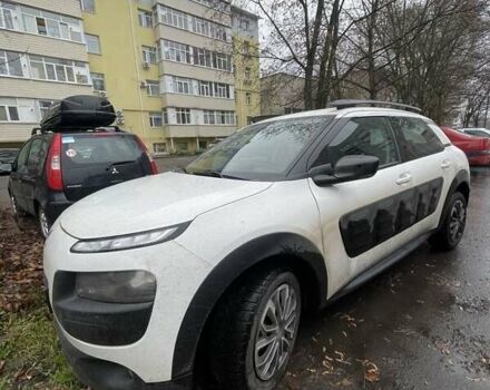 Білий Сітроен С4, об'ємом двигуна 1.2 л та пробігом 208 тис. км за 7500 $, фото 1 на Automoto.ua