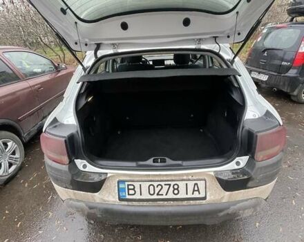 Білий Сітроен С4, об'ємом двигуна 1.2 л та пробігом 208 тис. км за 7500 $, фото 5 на Automoto.ua