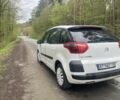 Белый Ситроен С4, объемом двигателя 1.6 л и пробегом 270 тыс. км за 3950 $, фото 3 на Automoto.ua