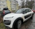 Белый Ситроен С4, объемом двигателя 1.2 л и пробегом 208 тыс. км за 7500 $, фото 2 на Automoto.ua