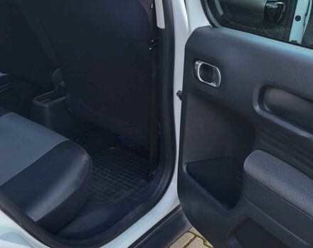 Белый Ситроен С4, объемом двигателя 1.6 л и пробегом 2 тыс. км за 9800 $, фото 12 на Automoto.ua