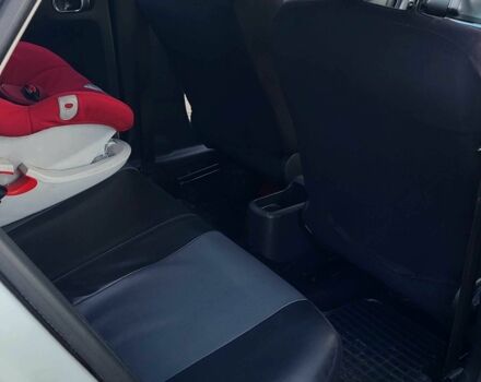 Белый Ситроен С4, объемом двигателя 1.6 л и пробегом 2 тыс. км за 9800 $, фото 13 на Automoto.ua